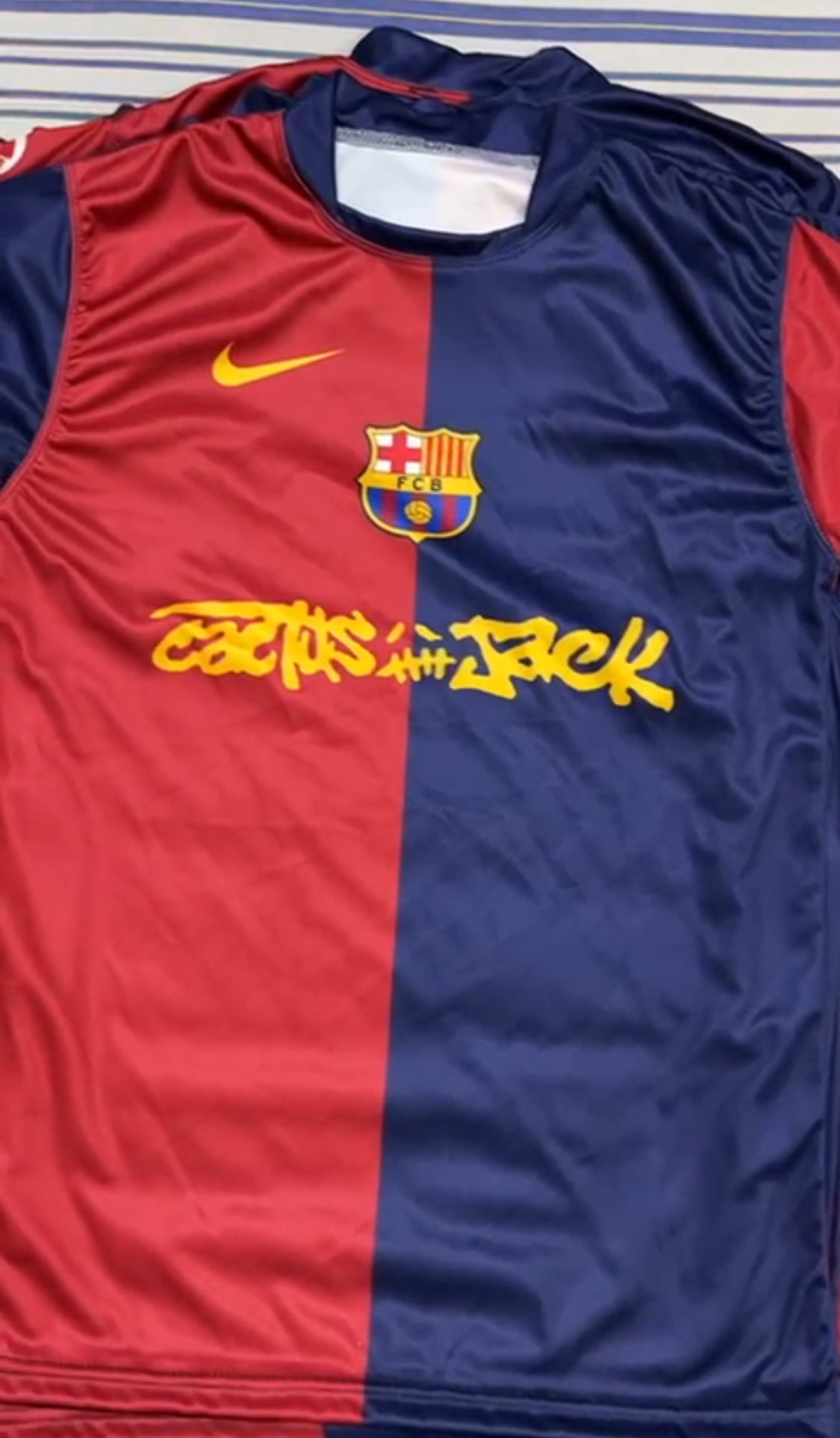 Barcelona x Travis Scott Embroidery Version Pre Order only