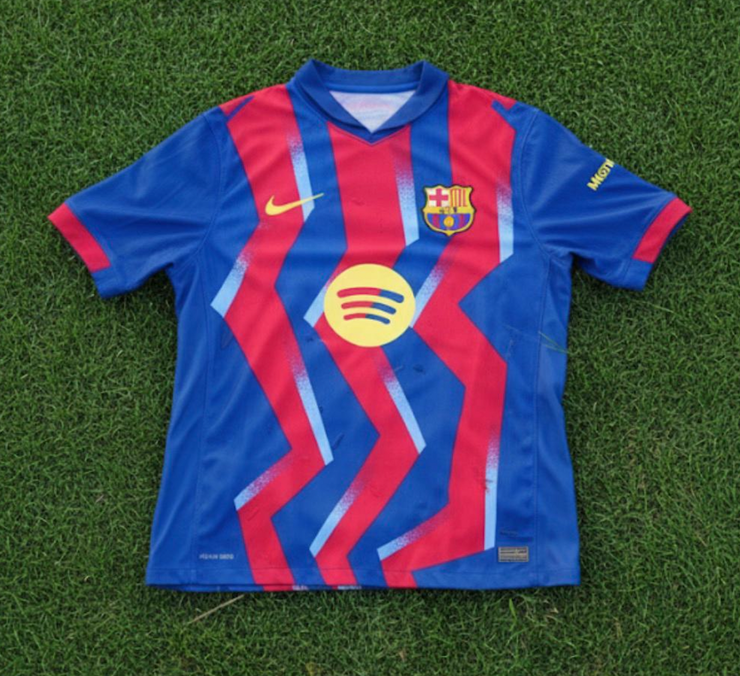 Barcelona 2025-26 Fourth Jersey