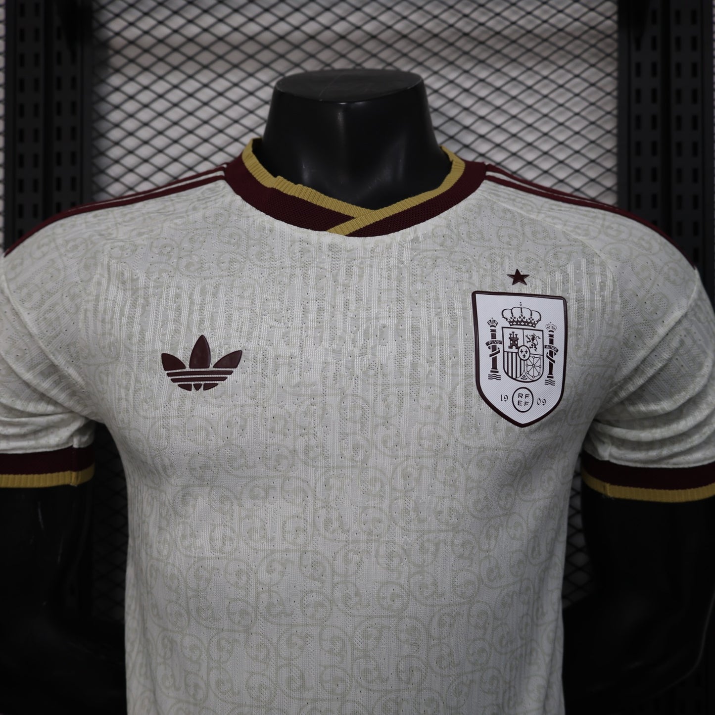 Spain Away Imported Worldcup Jersey 2026 | Fan/Player Version